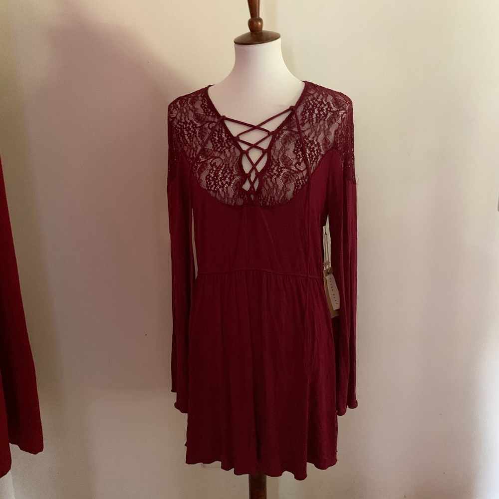 NWOT  Bell Sleeved Dress